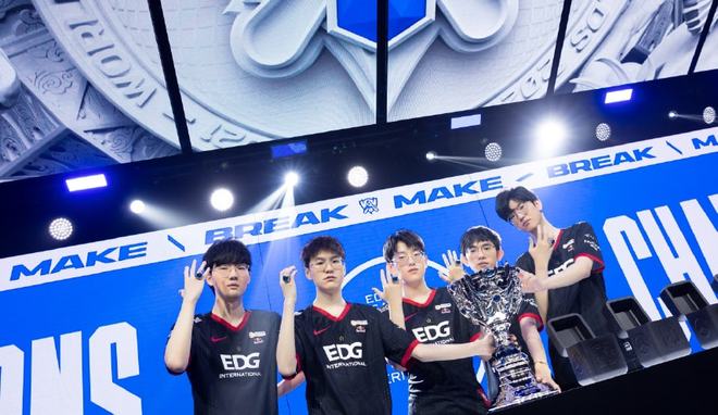 他加入日本 他加入日本